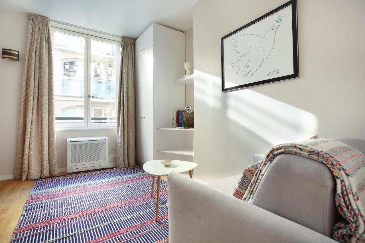 Residence Le Marais By Studio Prestige Paris Exterior photo